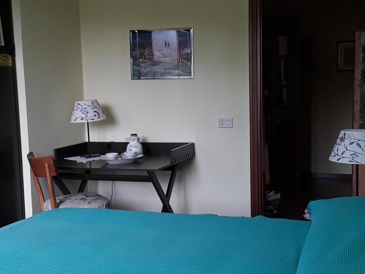 La Collina Degli Olivi Bed & Breakfast Карминяно Екстериор снимка