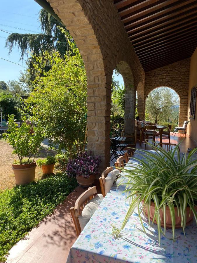 La Collina Degli Olivi Bed & Breakfast Карминяно Екстериор снимка